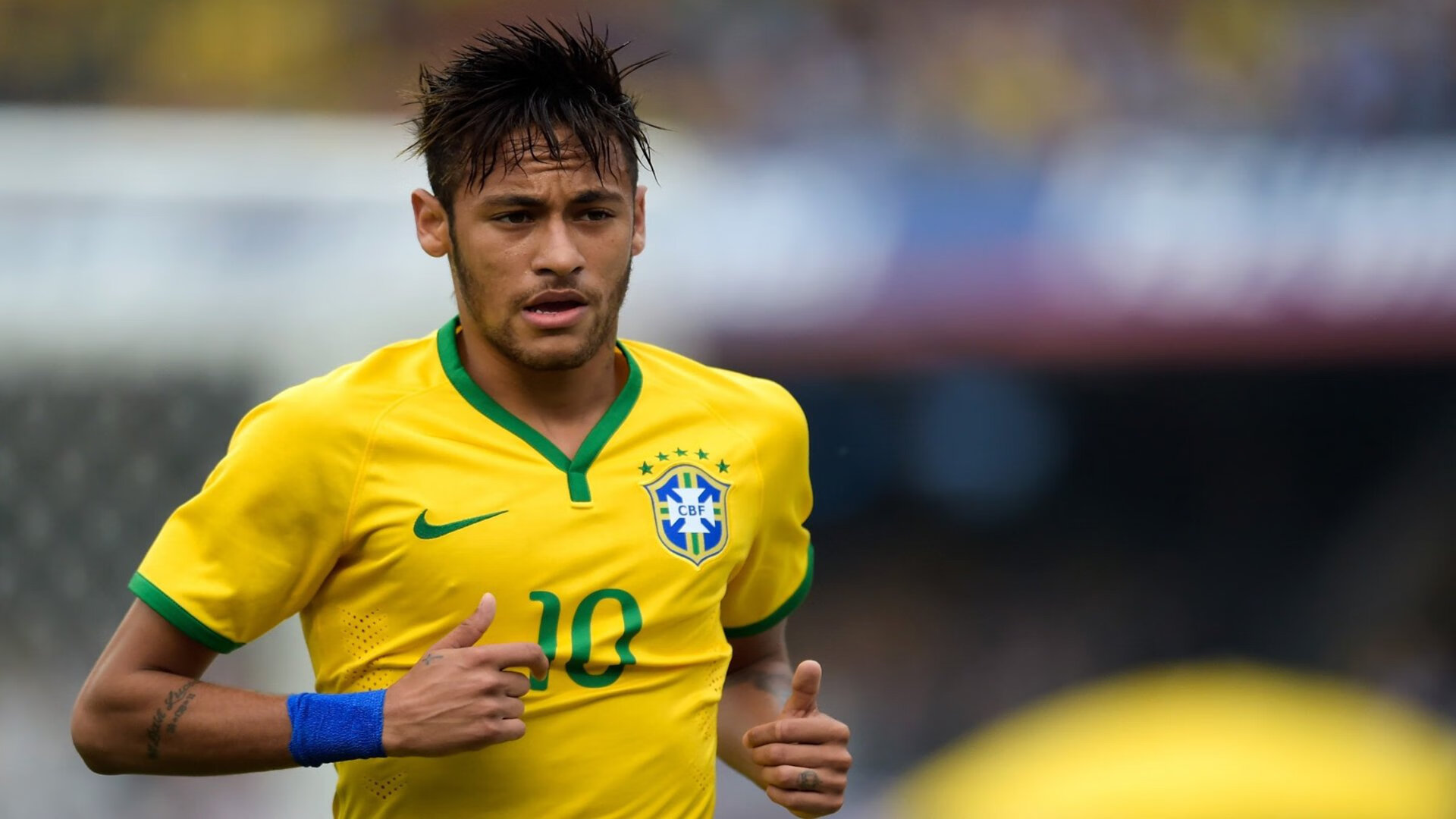 “青少年足球科技创新大赛引领行业潮流”,青少年足球赛事