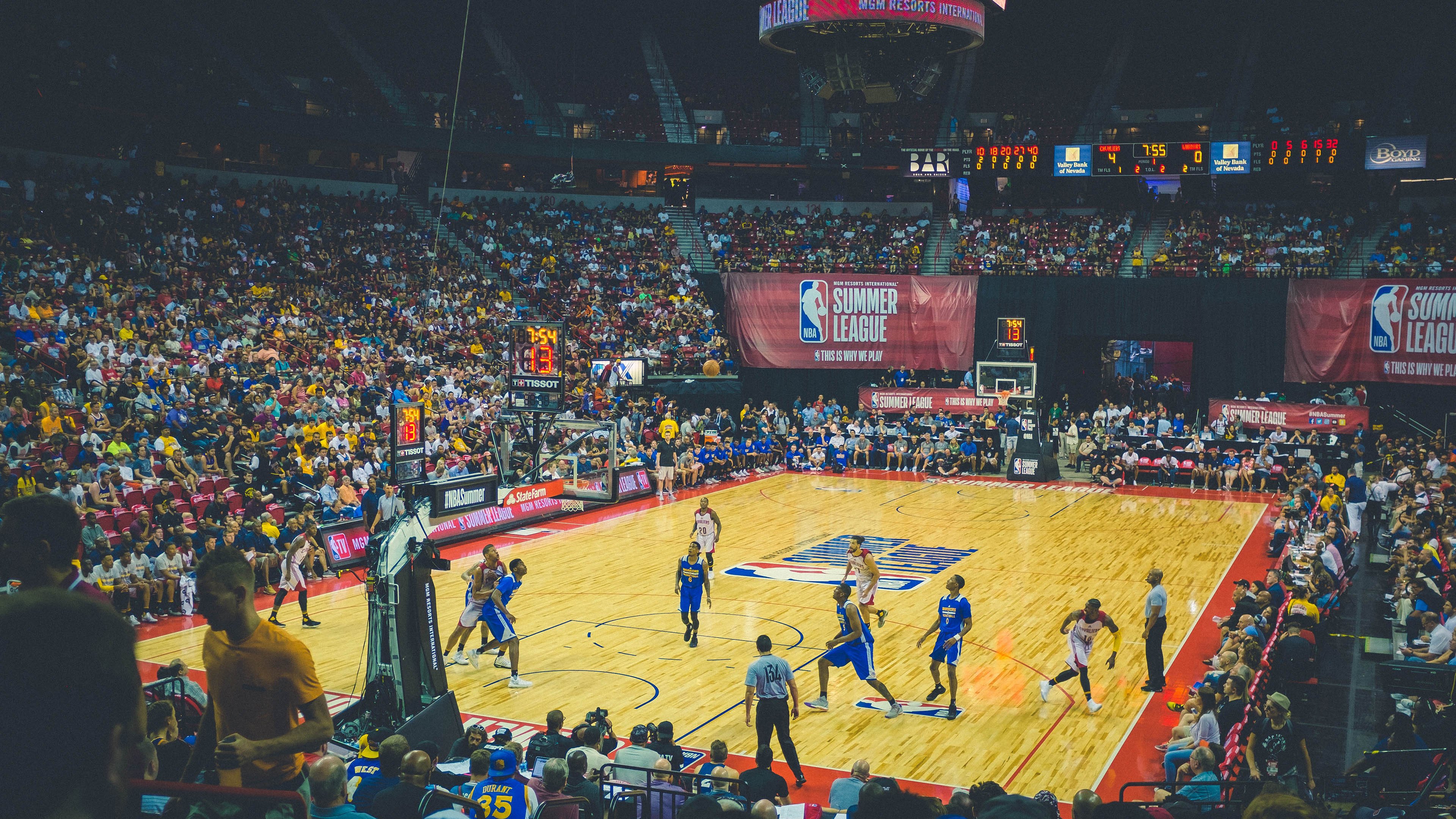 法国举办篮球社区联赛，法国篮球队 fall