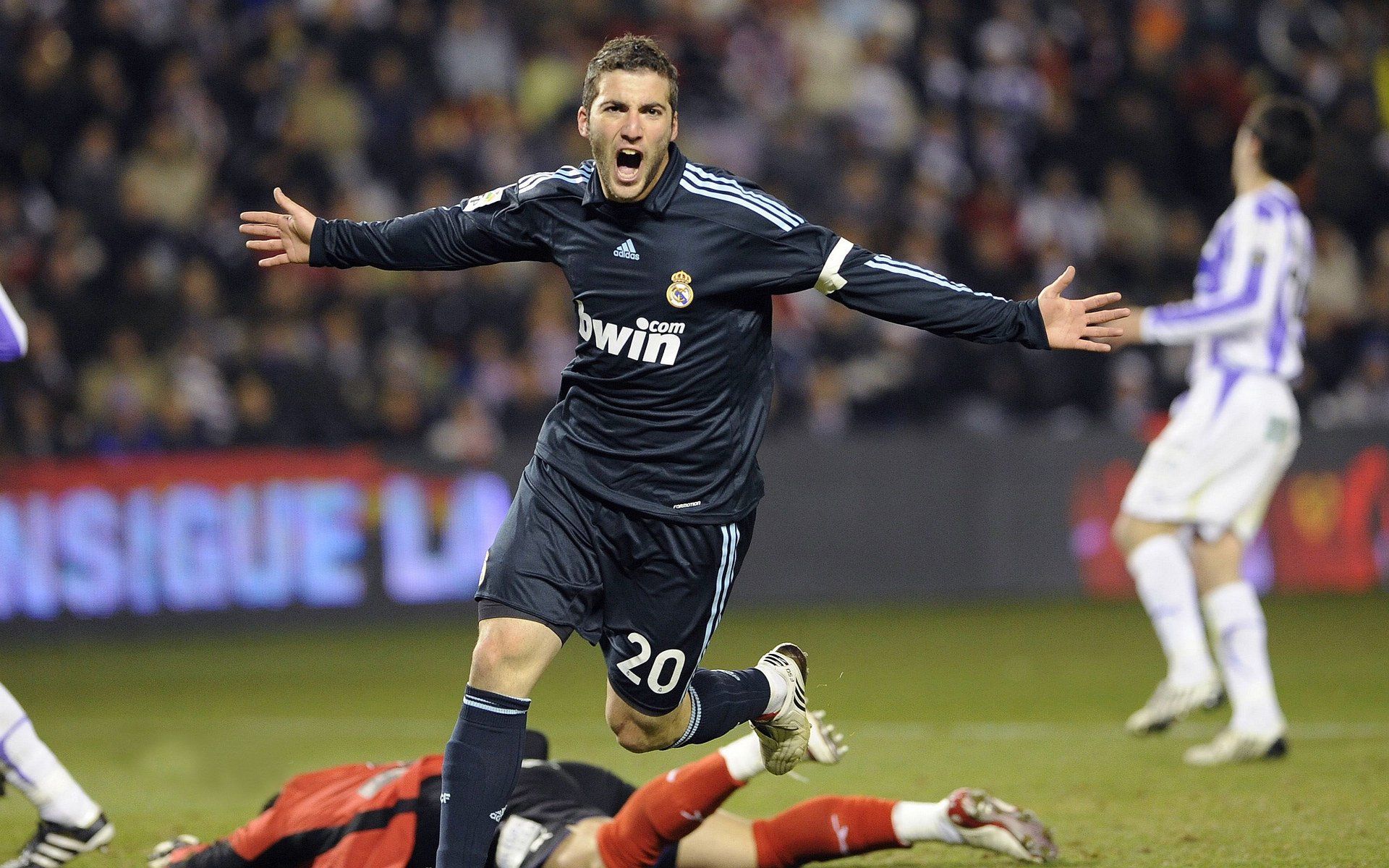 雷恩爱将斩获全场最佳,你知道雷恩cp吗